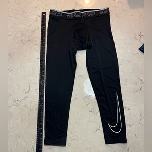 Nike Pro Dry Fit Men's 3/4 Tights in Black | DD1919-010